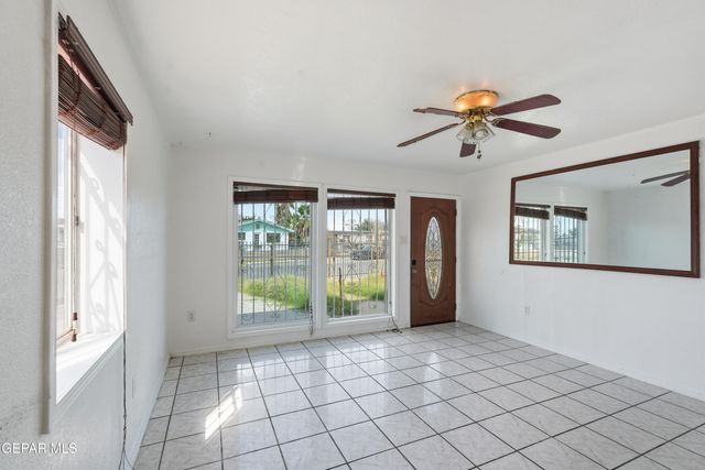 7404 MIMOSA Avenue, El Paso, TX 79915