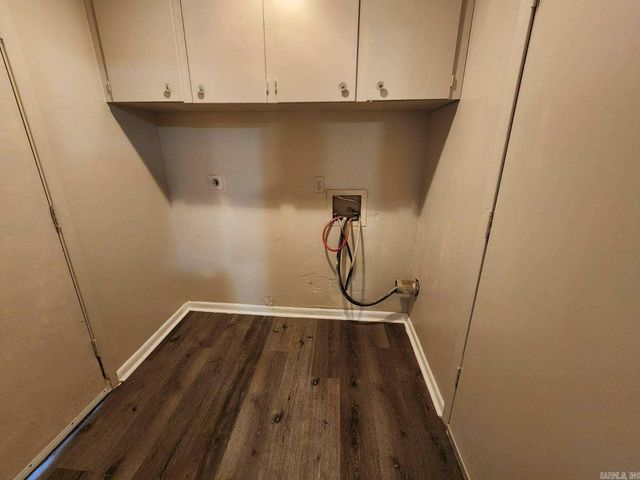 9012 Tanya Dr, Little Rock, AR 72204