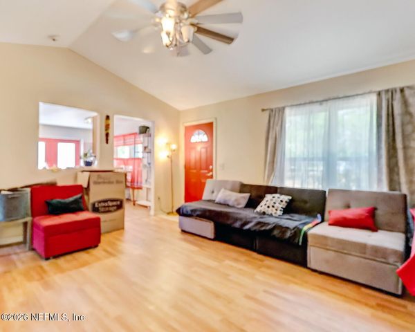 7386 GAS LINE Road, Keystone Heights, FL 32656