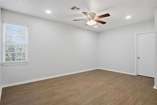 3005 Lazy Lane, Del City, OK 73115