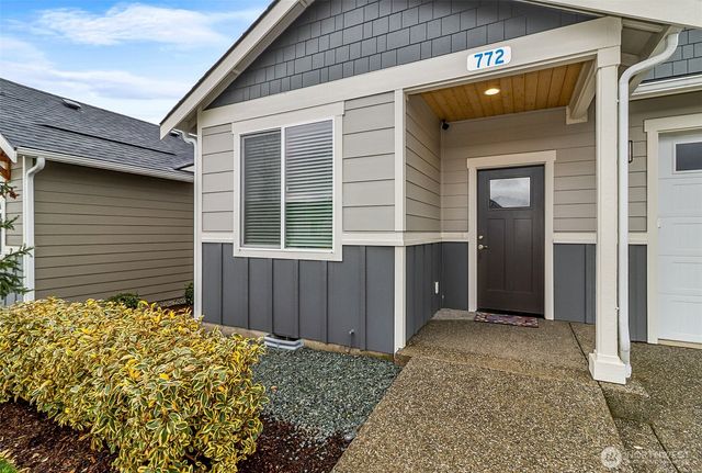 772 Parkland Loop, Sedro Woolley, WA 98284