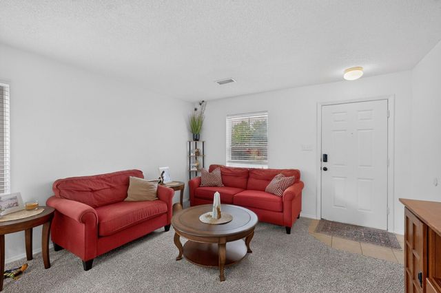 3700 Rancher Loop NE, Rio Rancho, NM 87144