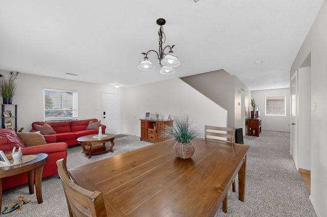 3700 Rancher Loop NE, Rio Rancho, NM 87144