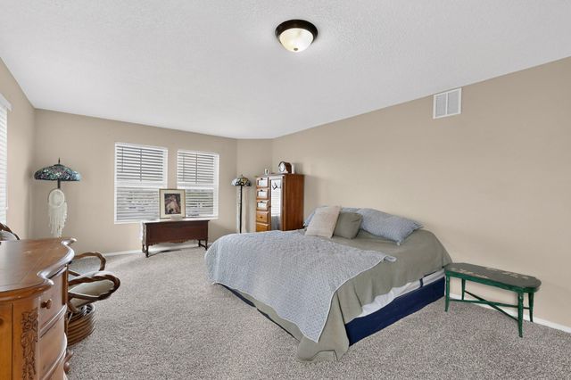 3700 Rancher Loop NE, Rio Rancho, NM 87144