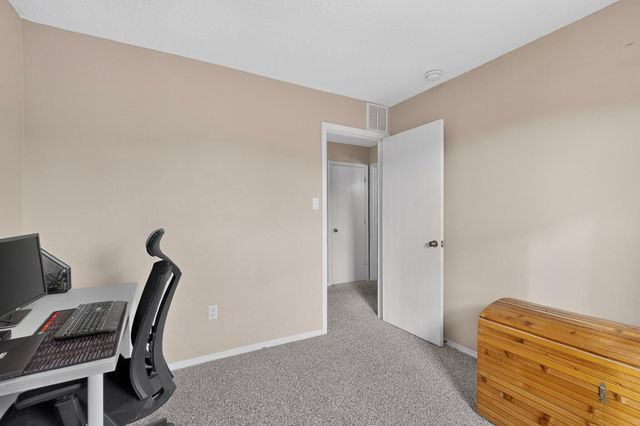 3700 Rancher Loop NE, Rio Rancho, NM 87144