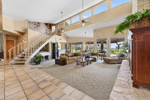 5401 Fredericksburg, San Antonio, TX 78229
