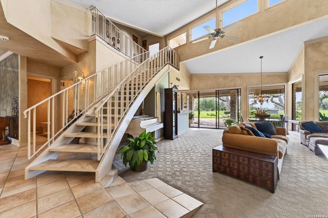 5401 Fredericksburg, San Antonio, TX 78229