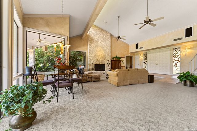 5401 Fredericksburg, San Antonio, TX 78229