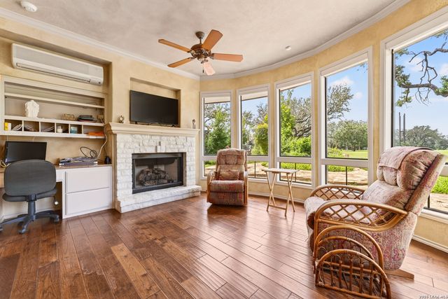 5401 Fredericksburg, San Antonio, TX 78229