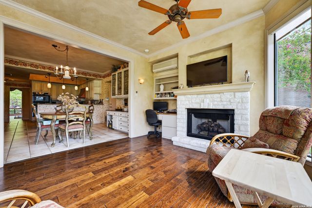 5401 Fredericksburg, San Antonio, TX 78229