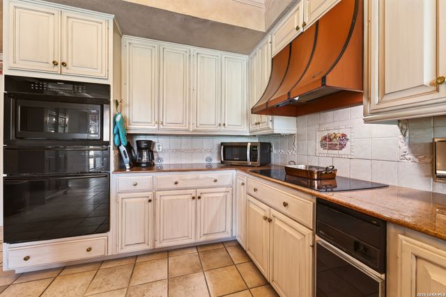 5401 Fredericksburg, San Antonio, TX 78229