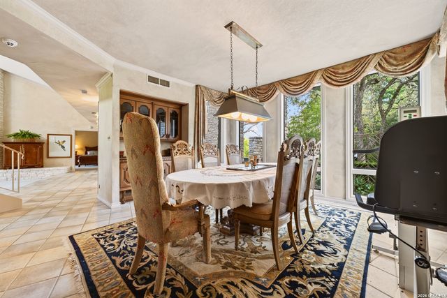 5401 Fredericksburg, San Antonio, TX 78229