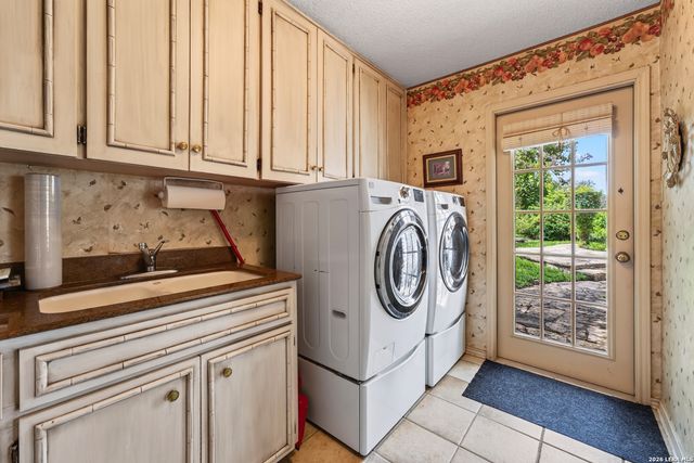 5401 Fredericksburg, San Antonio, TX 78229