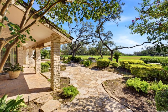 5401 Fredericksburg, San Antonio, TX 78229