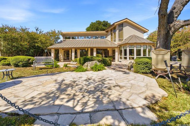 5401 Fredericksburg, San Antonio, TX 78229