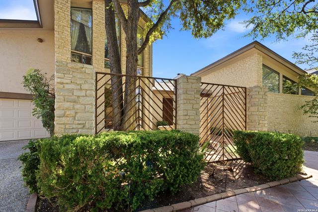 5401 Fredericksburg, San Antonio, TX 78229