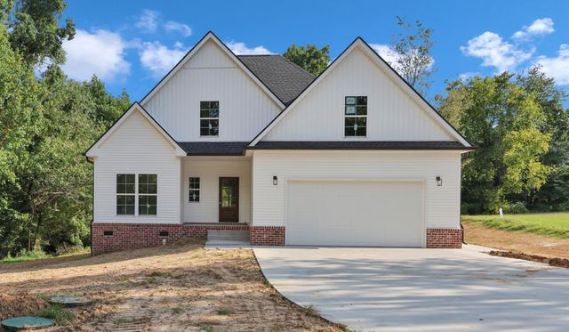 262 Rossview Rd, Clarksville, TN 37043