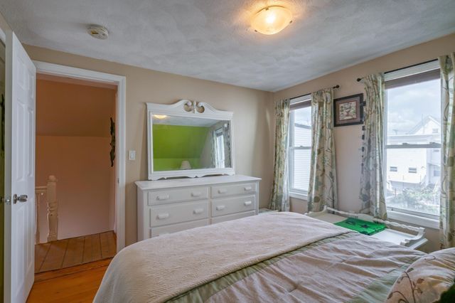 70 Dean St., Everett, MA 02149