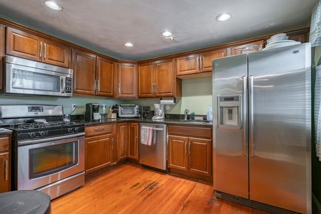 70 Dean St., Everett, MA 02149
