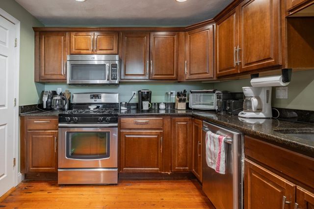 70 Dean St., Everett, MA 02149