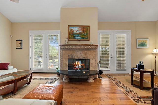 1070 Kings Ranch Road, Bandera, TX 78003