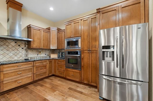 1070 Kings Ranch Road, Bandera, TX 78003