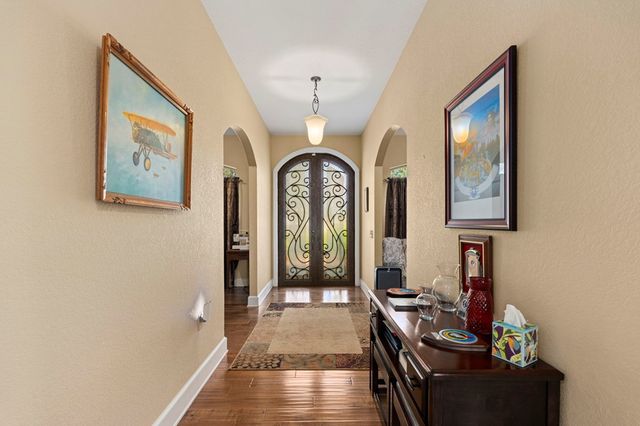 1070 Kings Ranch Road, Bandera, TX 78003