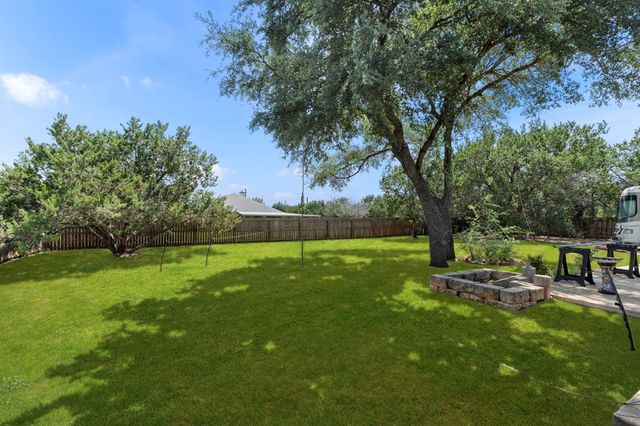 1070 Kings Ranch Road, Bandera, TX 78003