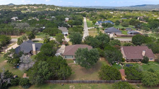 1070 Kings Ranch Road, Bandera, TX 78003