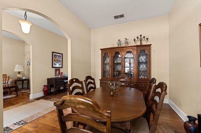 1070 Kings Ranch Road, Bandera, TX 78003