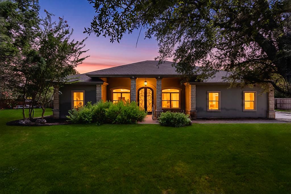 1070 Kings Ranch Road, Bandera, TX 78003