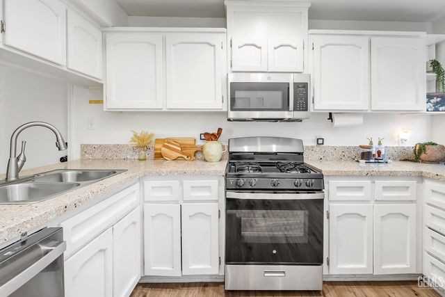 11618 Invidia Court, Bakersfield, CA 93312