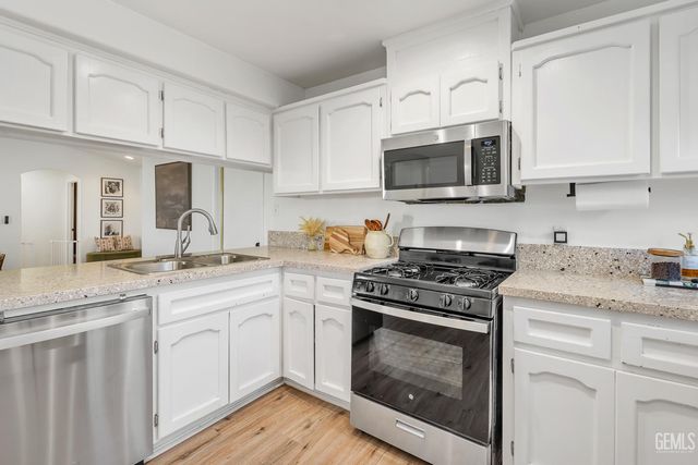 11618 Invidia Court, Bakersfield, CA 93312