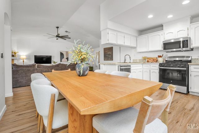 11618 Invidia Court, Bakersfield, CA 93312