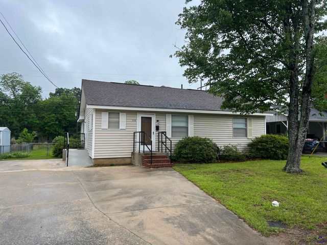 726 McArthur Blvd, Warner Robins, GA 31093