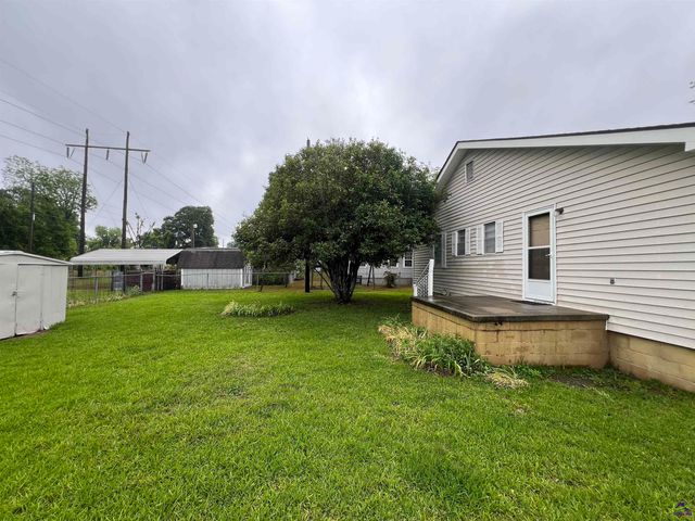 726 McArthur Blvd, Warner Robins, GA 31093