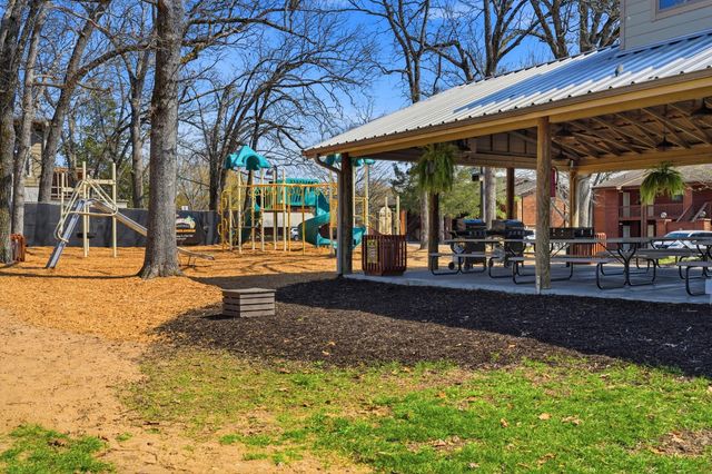 242 Stillwater Trail 103, Branson, MO 65616