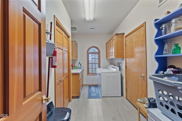 543 Serenity Lane, Grants Pass, OR 97526