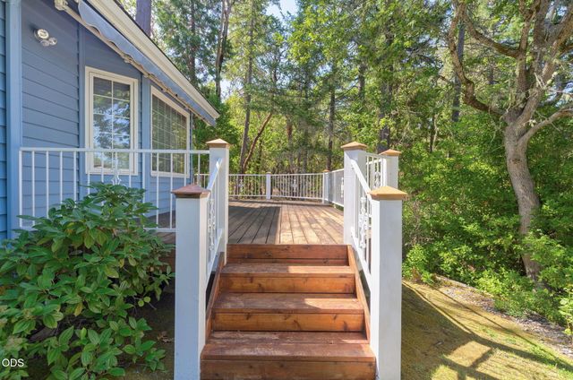 543 Serenity Lane, Grants Pass, OR 97526