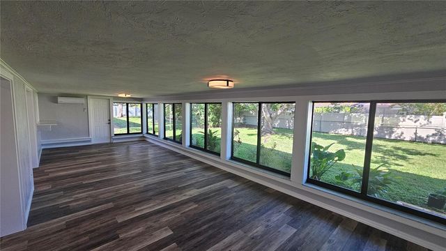 3317 PINE VALLEY DRIVE, Sarasota, FL 34239