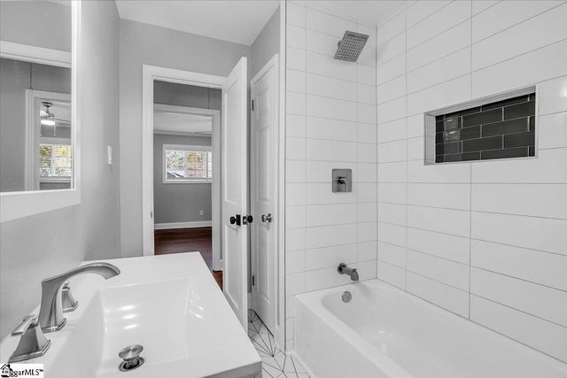 29 Lynhurst Drive, Greenville, SC 29611