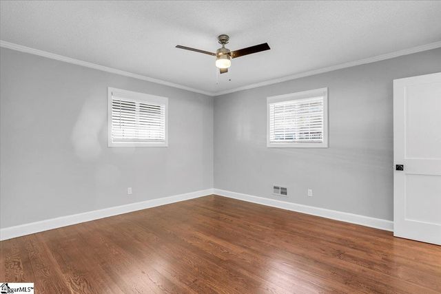 29 Lynhurst Drive, Greenville, SC 29611