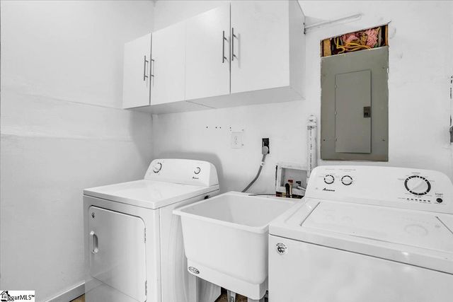 29 Lynhurst Drive, Greenville, SC 29611