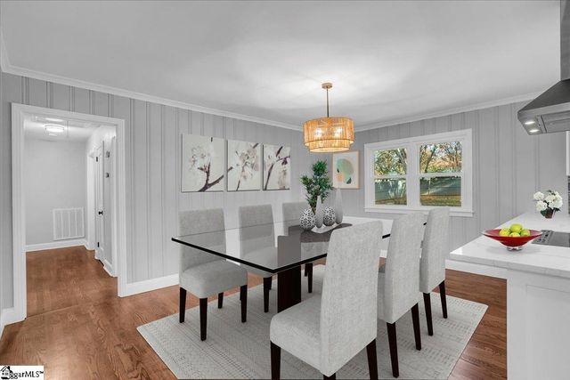 29 Lynhurst Drive, Greenville, SC 29611