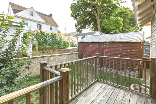 87 Edwin St, Quincy, MA 02171