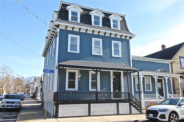 668 Thames Street 2, Newport, RI 02840