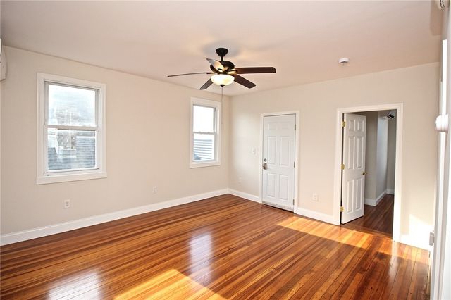 668 Thames Street 2, Newport, RI 02840