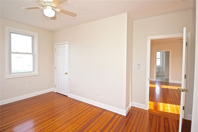 668 Thames Street 2, Newport, RI 02840