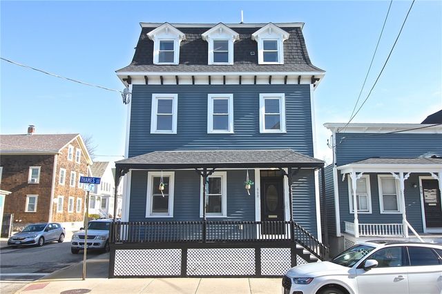 668 Thames Street 2, Newport, RI 02840