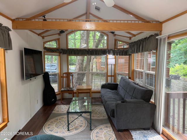 724 Monmouth Road 40, Cream Ridge, NJ 08514